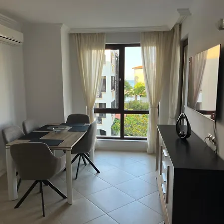 двуспален оазис бийч клуб Apartament Łozenec