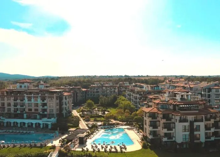 아파트 двуспален оазис бийч клуб 로제넷츠